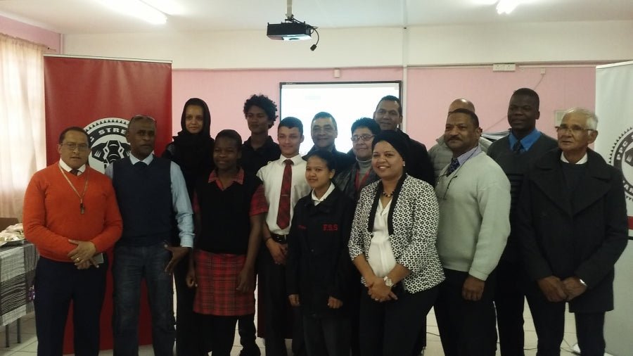 SMARTLABS OFFERING SET TO STRENGTHEN SCIENCE EDUCATION IN SA’S RURAL SCHOOLS - SmartLabs