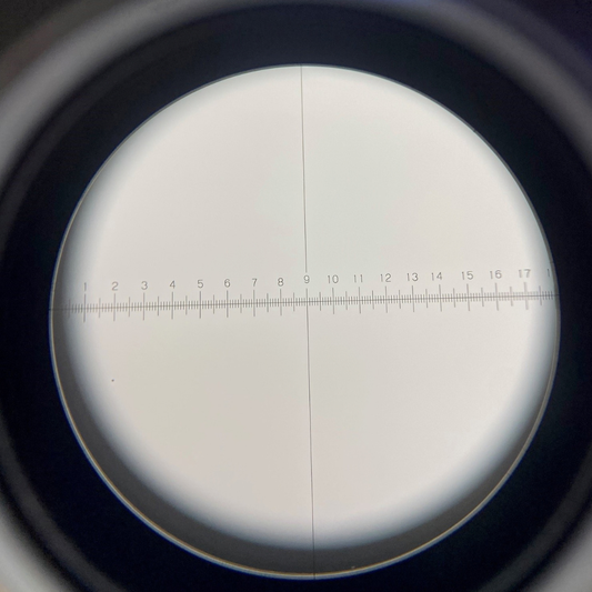 WF10x/20mm reticle eyepiece with a micrometer scale