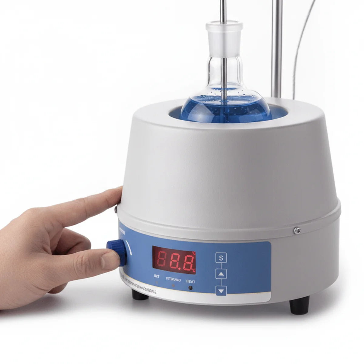 Adjusting the digital temperature control on a heating mantle