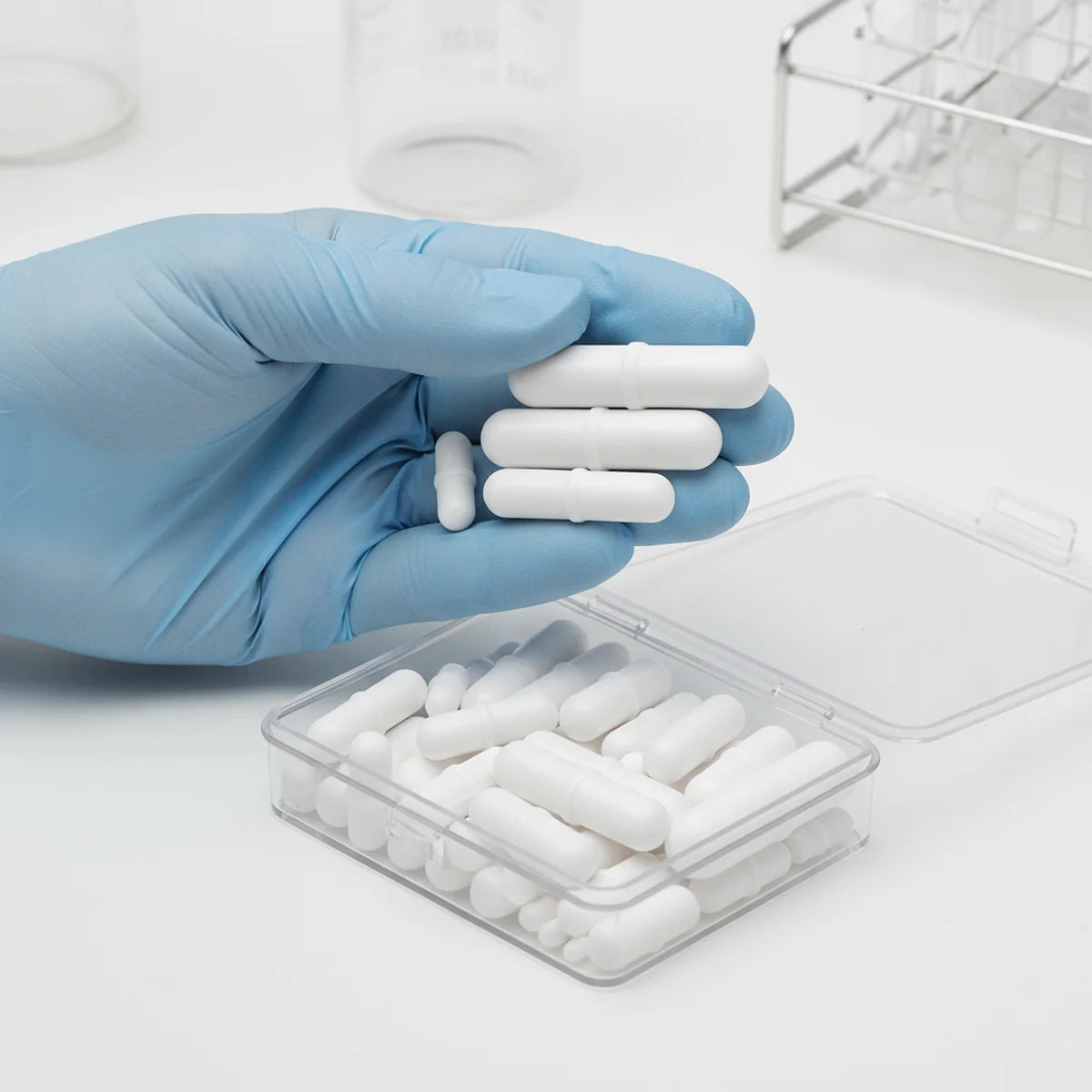 Comparing different sizes of magnetic stir bars