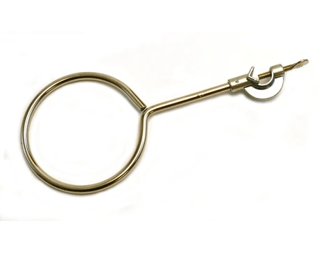 Retort Ring with Bosshead